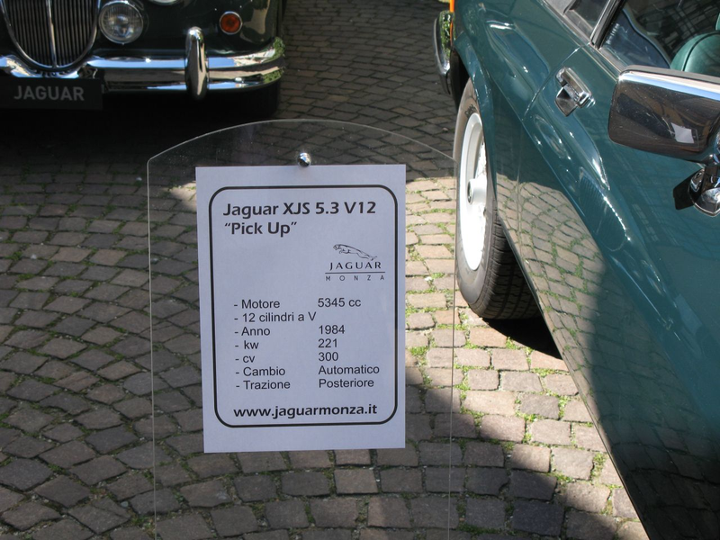 Illustration for article titled Jaguar XJSChero, Perfect For Your Italian Wine Toting Needs